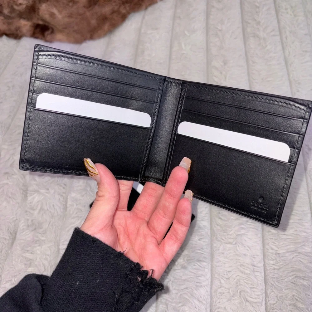 Black Leather Wallet - Picture 3 of 5